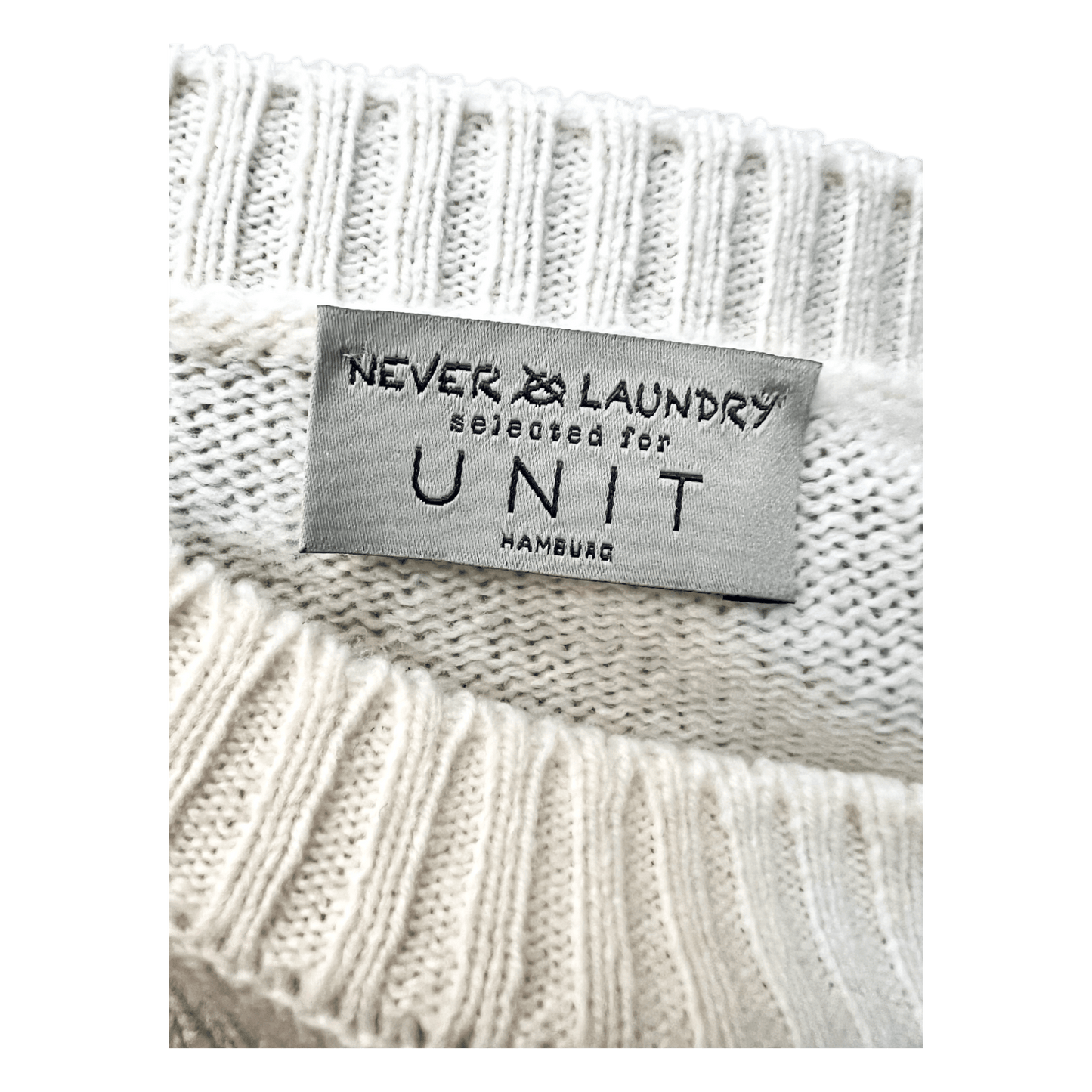 UNIT Hamburg - Never Laundry, Merino Argyle, wollweiß mit karamellbraun - Never Laundry
