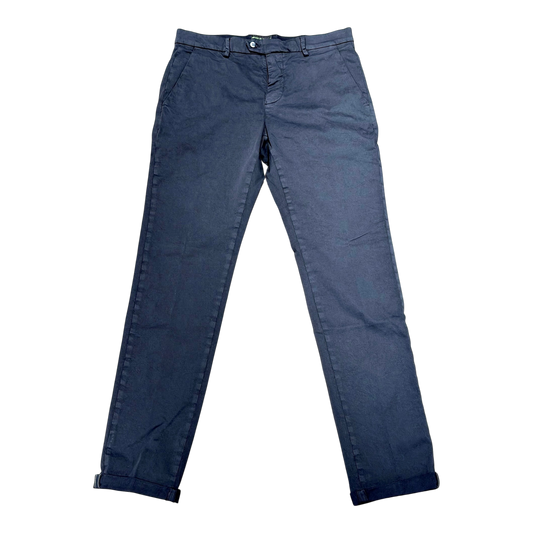 Never Laundry Chino navy aus Baumwolle mit Stretch