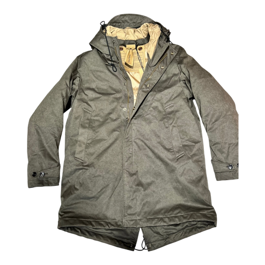 Ten c, Core Down Parka aus OJJ mit Daunenfüllung, oliv - UNIT Hamburg