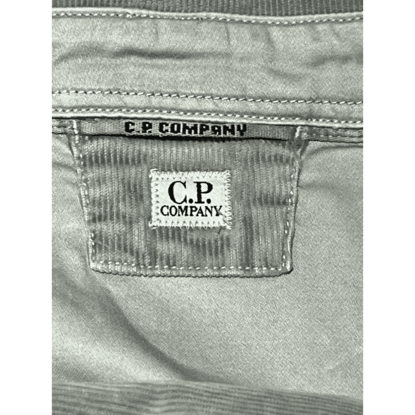 UNIT Hamburg - C.P. Company, Overshirt aus Cord in Flint Grey - C.P. Company